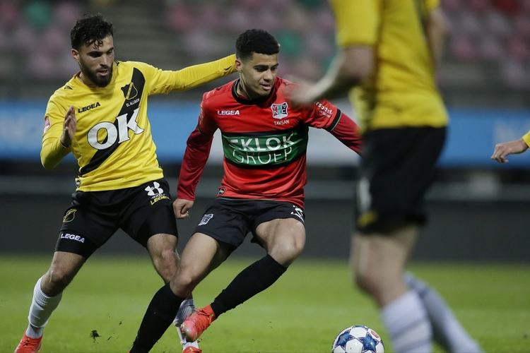 年轻球员更 年轻球员更