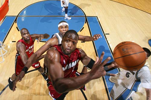 与真实的绝 与真实的绝