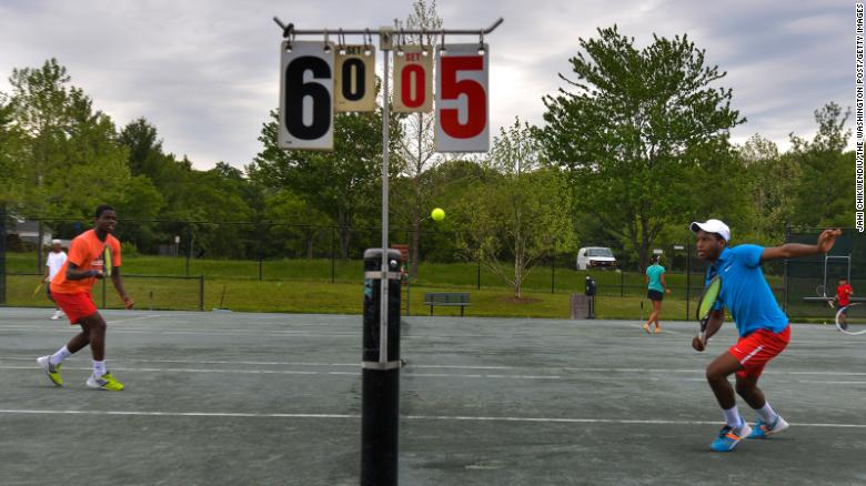 随着难民营 随着难民营